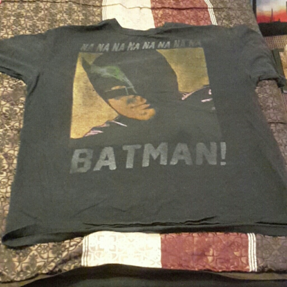 Men's XL Classic Adam West Batman T-shirt